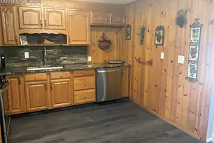 1226 Maxwell St, Colorado Springs, CO 80906 - Photo 4