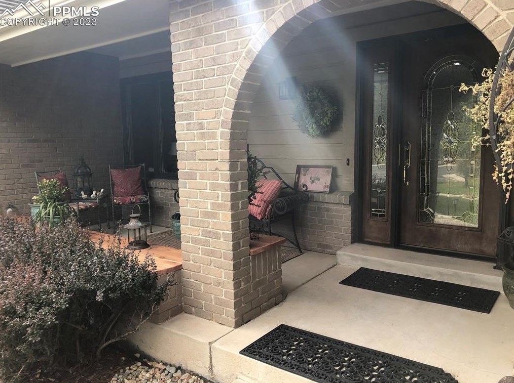 5860 Cliffside Ter, Colorado Springs, CO 80918-8108