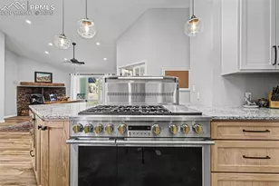 305 Hidden Creek Dr, Colorado Springs, CO 80906 - Photo 8