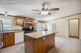 842 Desert Cir, Fountain, CO 80817 - Photo 6