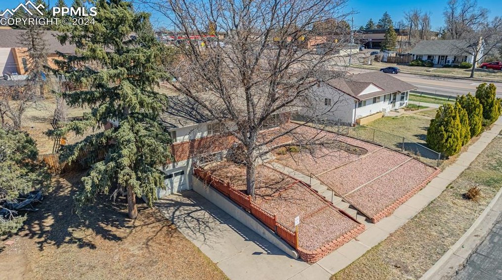 33 Garland Ave, Colorado Springs CO exterior