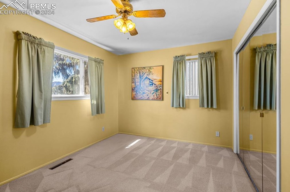 33 Garland Ave, Colorado Springs CO exterior