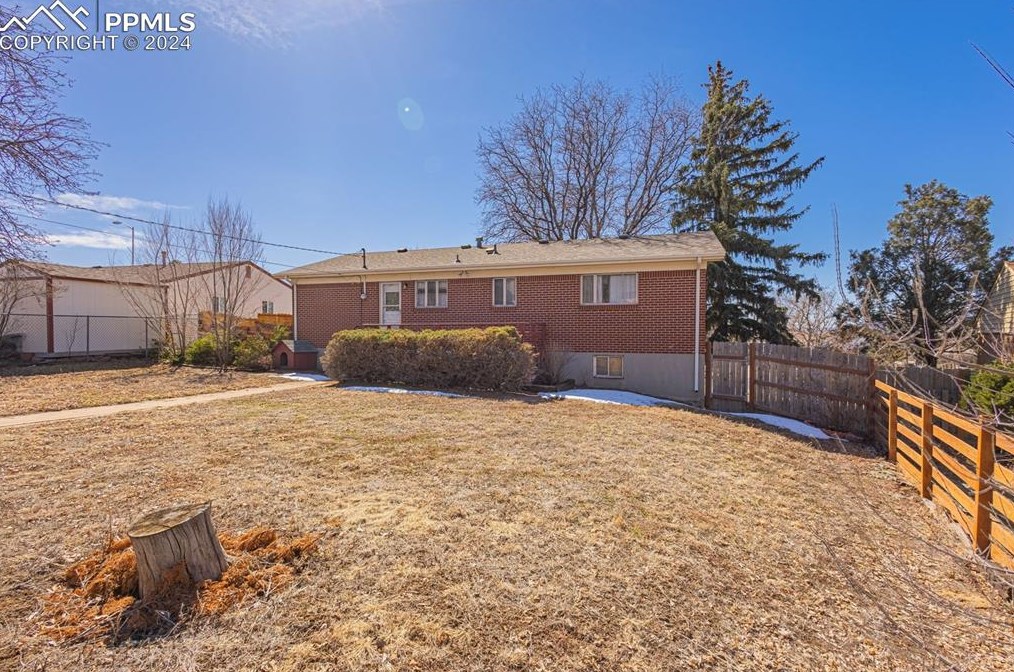 33 Garland Ave, Colorado Springs CO exterior