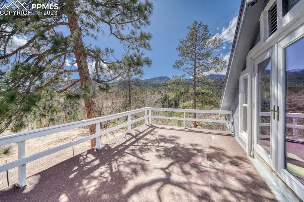 375 Rock Creek Mesa Rd, Colorado Springs, CO 80926-9781