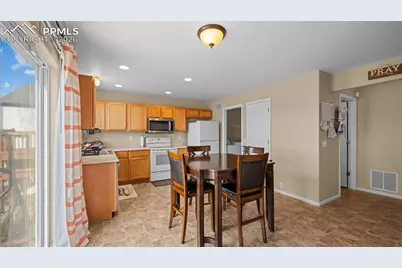 7505 Dobbs Drive, Fountain, CO 80817 - Photo 8