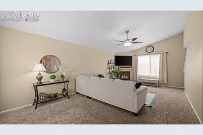 7505 Dobbs Drive, Fountain, CO 80817 - Photo 6