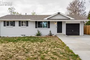 1815 Montezuma Dr, Colorado Springs, CO 80910 - Photo 2