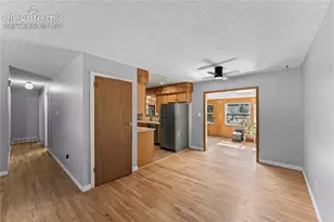 1605 Dixon Dr, Colorado Springs, CO 80909 - Photo 12
