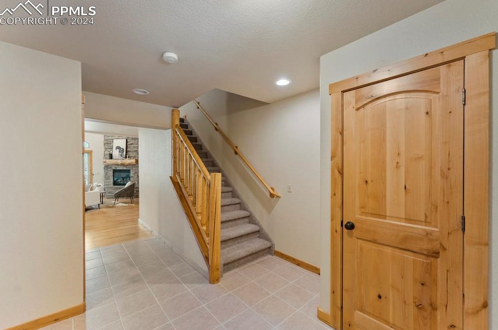 130 Elk Grove Ln, Woodland Park CO 80863-9158 exterior