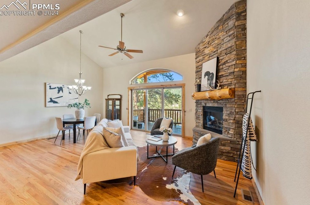 130 Elk Grove Ln, Woodland Park CO 80863-9158 exterior