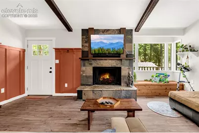 917 Centre Camino Na, Woodland Park, CO 80863 - Photo 8