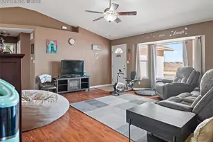 1479 N Moonbeam Dr, Pueblo, CO 81007 - Photo 4