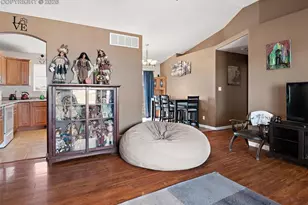 1479 N Moonbeam Dr, Pueblo, CO 81007 - Photo 6