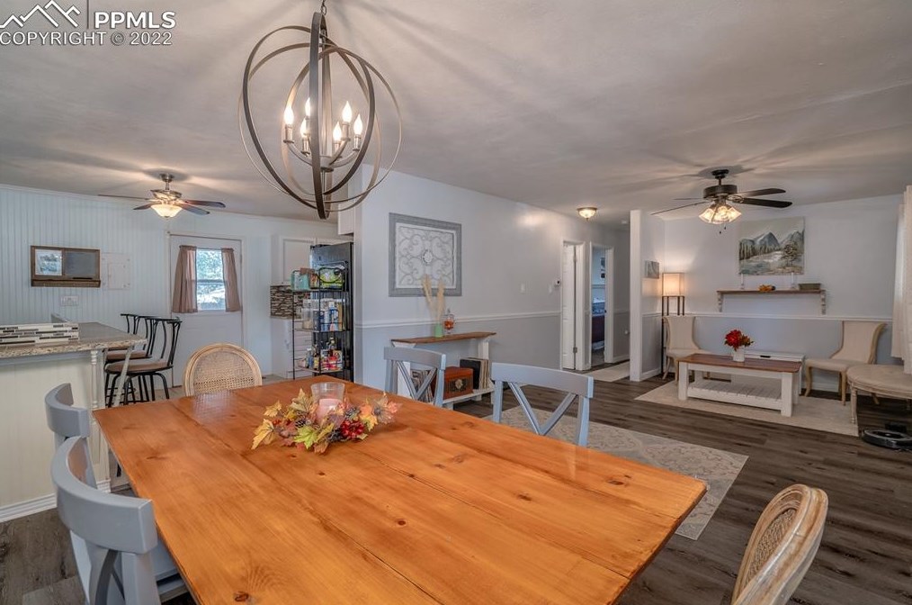 341 Longfellow Dr, Colorado Springs CO 80910-2515 exterior