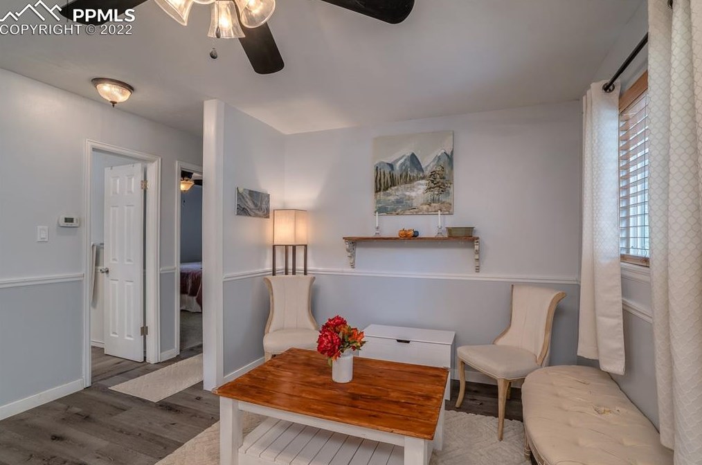 341 Longfellow Dr, Colorado Springs CO 80910-2515 exterior