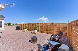 981 E Blackstone Dr, Pueblo West, CO 81007 - Photo 32