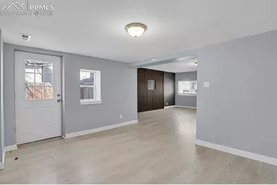 2409 Robinson Street, Colorado Springs, CO 80904 - Photo 10