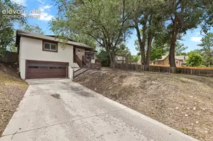 2409 Robinson St, Colorado Springs, CO 80904 - Photo 2