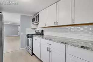 2409 Robinson St, Colorado Springs, CO 80904 - Photo 12