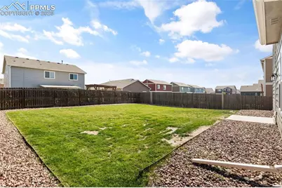 3651 Desert Willow Lane, Colorado Springs, CO 80925 - Photo 24