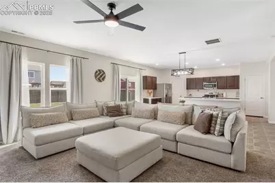 3651 Desert Willow Lane, Colorado Springs, CO 80925 - Photo 6