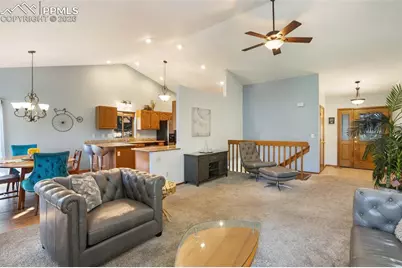 727 Pinon Ridge Drive, Woodland Park, CO 80863 - Photo 8