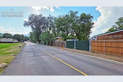 537 Crockett Lane, Colorado Springs, CO 80905 - Photo 6