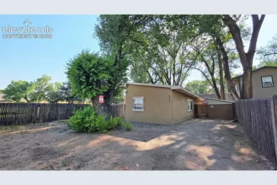 537 Crockett Lane, Colorado Springs, CO 80905 - Photo 2