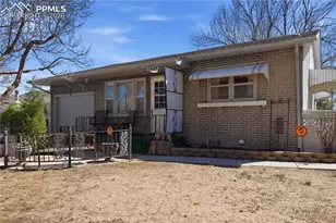 1624 E 15th St, Pueblo, CO 81001 - Photo 2