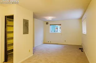 4025 N Loring Cir, Colorado Springs, CO 80909 - Photo 10