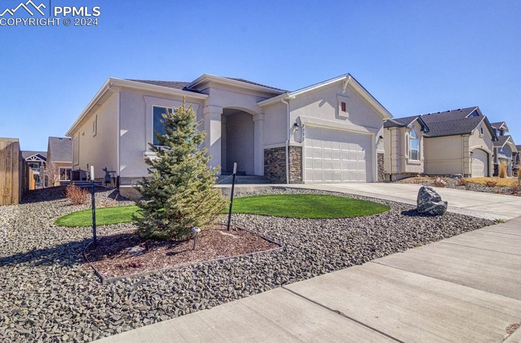 7233 Electronic Dr, Colorado Springs, CO 80922-1545