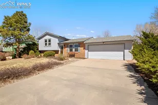 2120 Rusty Hinge Dr, Colorado Springs, CO 80920 - Photo 6