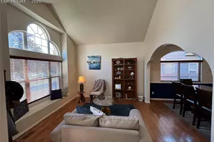 8950 Rochester Dr, Colorado Springs, CO 80920 - Photo 10