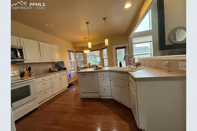 8950 Rochester Drive, Colorado Springs, CO 80920 - Photo 2