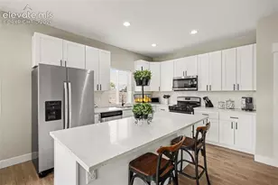 4720 Farmingdale Dr, Colorado Springs, CO 80918 - Photo 8