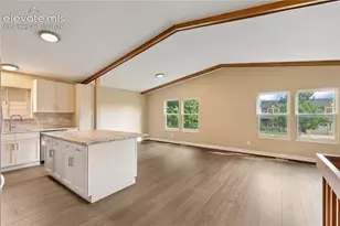 2318 Thornhill Dr, Colorado Springs, CO 80920 - Photo 8