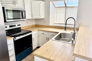 6712 Mountain Top Ln, Colorado Springs, CO 80919 - Photo 16