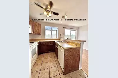 6712 Mountain Top Lane, Colorado Springs, CO 80919 - Photo 12