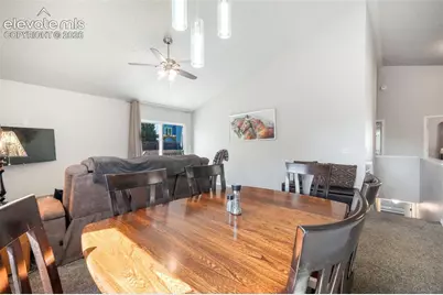 1643 S Canoe Creek Drive, Colorado Springs, CO 80906 - Photo 4