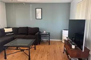 2236 Fernwood Dr, Colorado Springs, CO 80910 - Photo 4