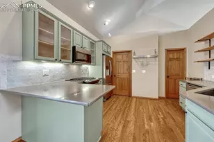 131 Golden Ct, Woodland Park, CO 80863 - Photo 18