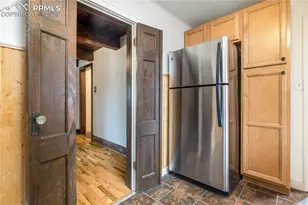 1129 N Cedar St, Colorado Springs, CO 80903 - Photo 6