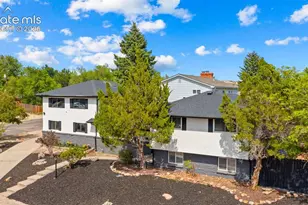 1505 Baylor Dr, Colorado Springs, CO 80909 - Photo 2