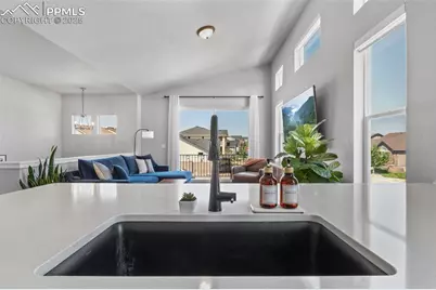 7275 Hunter Jumper Drive, Colorado Springs, CO 80922 - Photo 12