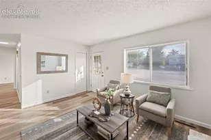 2135 Jet Wing Dr, Colorado Springs, CO 80916 - Photo 10