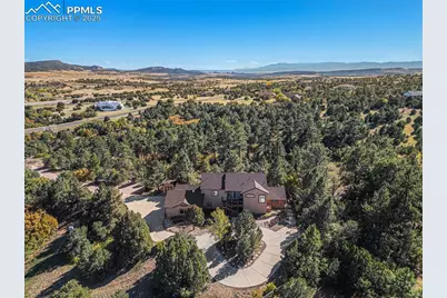 15631 Cala Rojo Drive, Colorado Springs, CO 80926 - Photo 2