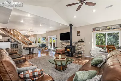 15631 Cala Rojo Drive, Colorado Springs, CO 80926 - Photo 10