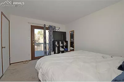 5916 Wolf Creek Place, Colorado Springs, CO 80918 - Photo 12