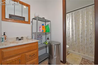 5916 Wolf Creek Place, Colorado Springs, CO 80918 - Photo 24