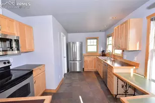 1512 N Franklin St, Colorado Springs, CO 80907 - Photo 10